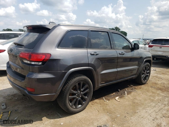 2018 Jeep Grand Cherokee Laredo E with VIN 1C4RJFAG6JC387334, listed as a Copart auction lot 64197034 with 57,992 mi miles and Salvage Title. Bid and sale history available at carsss.com. Image 3.