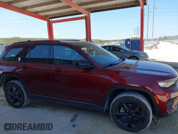 2023 Jeep Grand Cherokee Altitude with VIN 1C4RJHAG4PC661182, listed as a IAAI auction lot 41782999 with 40,507 mi miles. Bid and sale history available at carsss.com. Image 14.