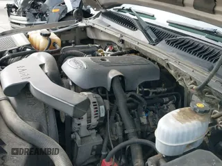 2004 Chevrolet Tahoe Z71 with VIN 1GNEK13T64R198975, listed as a IAAI auction lot 42565388 with 190,059 mi miles and . Bid and sale history available at DreamBid. Image 18.