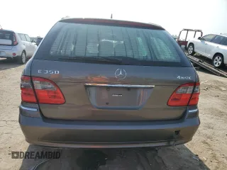 2009 Mercedes-Benz E 350 with VIN WDBUH87X39B380687, listed as a Copart auction lot 60220835 with Not provided miles and Salvage title. Bid and sale history available at DreamBid. Image 6.