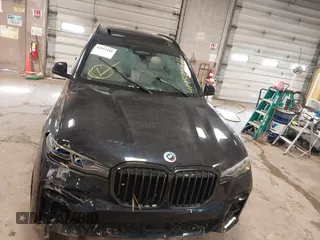 2022 BMW X7 M50i with VIN 5UXCX6C04N9M19672, listed as a IAAI auction lot 41952181 with 1 mi miles. Bid and sale history available at carsss.com. Image 12.