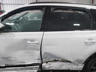2023 Audi Q7 Premium Plus с VIN WA1LXBF76PD002387, выставлен на аукционе IAAI как лот 41307681 с пробегом 27 674 миль миль и . История ставок и продаж доступна на DreamBid. Изображение 14.