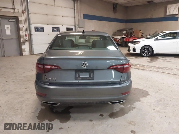 2021 Volkswagen Jetta S z VIN 3VWC57BU8MM102850, wystawiony jako IAAI lot #41856714 z przebiegiem 40 754 mil mil oraz . Historia ofert i sprzedaży dostępna na DreamBid. Obrazek 15.
