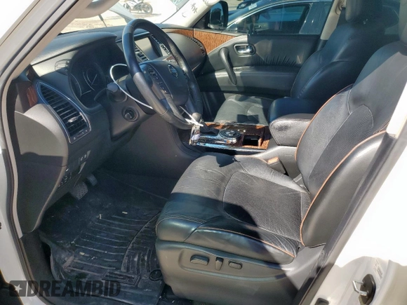 2019 Nissan Armada SL z VIN JN8AY2ND4K9085996, wystawiony jako Copart lot #51916125 z przebiegiem 125 050 mil mil oraz Szkoda całkowita • Salvage title. Historia ofert i sprzedaży dostępna na DreamBid. Obrazek 7.