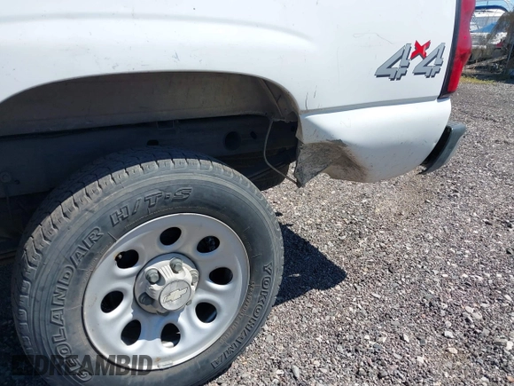 2005 Chevrolet Silverado 1500 Z71 with VIN 1GCEK14T25Z346810, listed as a IAAI auction lot 42169627 with 276,887 mi miles and . Bid and sale history available at DreamBid. Image 6.