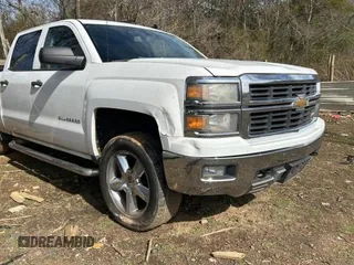 2014 Chevrolet Silverado 1500 LT with VIN 3GCUKREC3EG364631, listed as a Copart auction lot 50635525 with 163,451 mi miles and Salvage Title. Bid and sale history available at DreamBid. Image 1.