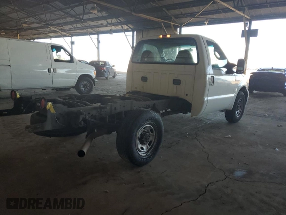 2005 Ford F-250 with VIN 1FDNF20545EC51928, listed as a Copart auction lot 71401044 with 409,115 mi miles and Clean title. Bid and sale history available at DreamBid. Image 3.