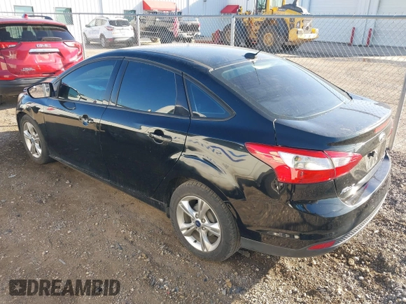 2013 Ford Focus SE with VIN 1FADP3F25DL189424, listed as a IAAI auction lot 42077200 with 135,180 mi miles and . Bid and sale history available at DreamBid. Image 3.