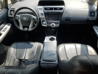 2016 Toyota Prius Two z VIN JTDZN3EUXGJ054531, wystawiony jako Copart lot #59105225 z przebiegiem Nie podano mil oraz Czysty tytuł • Clean title. Historia ofert i sprzedaży dostępna na DreamBid. Obrazek 8.