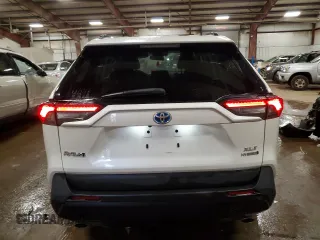 2021 Toyota RAV4 Hybrid LE with VIN 4T3B6RFV8MU040343, listed as a Copart auction lot 47552405 with 42,902 mi miles and Salvage Title. Bid and sale history available at carsss.com. Image 6.