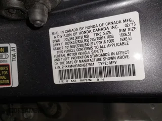 2016 Honda CR-V LX with VIN 2HKRM4H35GH637934, listed as a IAAI auction lot 41722083 with 127,024 mi miles. Bid and sale history available at carsss.com. Image 9.