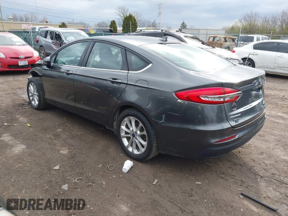 2020 Ford Fusion SE with VIN 3FA6P0HD8LR257138, listed as a IAAI auction lot 41939024 with 101,170 mi miles. Bid and sale history available at carsss.com. Image 3.