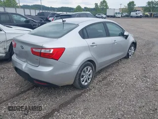 2013 Kia Rio LX z VIN KNADM4A33D6111258, wystawiony jako IAAI lot #39934097 z przebiegiem 53 008 mil mil oraz . Historia ofert i sprzedaży dostępna na DreamBid. Obrazek 4.