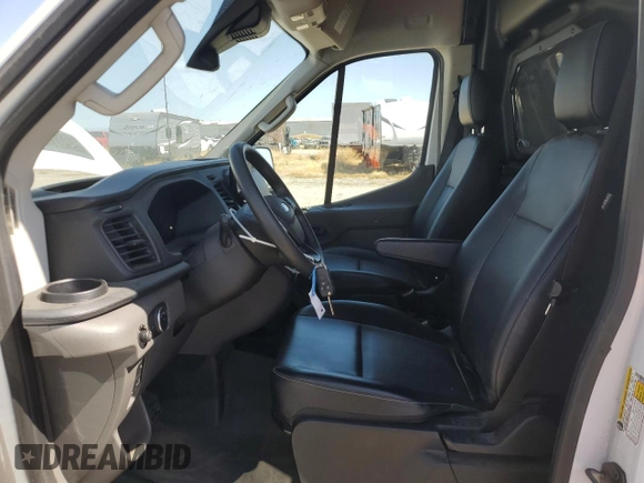 2022 Ford Transit Cargo с VIN 1FTBW3U89NKA01099, выставлен на аукционе Copart как лот 60537495 с пробегом 112 471 миль миль и Чистый • Clean title. История ставок и продаж доступна на DreamBid. Изображение 7.