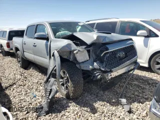 2018 Toyota Tacoma SR with VIN 3TMCZ5AN1JM140275, listed as a Copart auction lot 50611135 with Not Provided miles and Salvage Title. Bid and sale history available at DreamBid. Image 4.