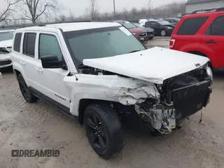 2015 Jeep Patriot Sport z VIN 1C4NJPBA5FD401871, wystawiony jako IAAI lot #41519225 z przebiegiem 158 150 mil mil oraz . Historia ofert i sprzedaży dostępna na DreamBid. Obrazek 1.