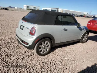 2012 MINI Convertible S z VIN WMWZP3C53CT296188, wystawiony jako Copart lot #88159445 z przebiegiem 110 859 mil mil oraz Szkoda całkowita • Salvage title. Historia ofert i sprzedaży dostępna na DreamBid. Obrazek 3.
