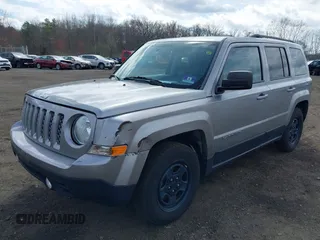 2016 Jeep Patriot Sport z VIN 1C4NJPBA4GD699525, wystawiony jako IAAI lot #41892313 z przebiegiem 57 309 mil mil oraz . Historia ofert i sprzedaży dostępna na DreamBid. Obrazek 18.