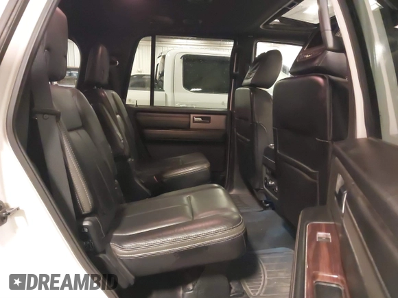2016 Ford Expedition Platinum с VIN 1FMJU1MT2GEF27226, выставлен на аукционе IAAI как лот 41303801 с пробегом 150 003 миль миль и . История ставок и продаж доступна на DreamBid. Изображение 8.