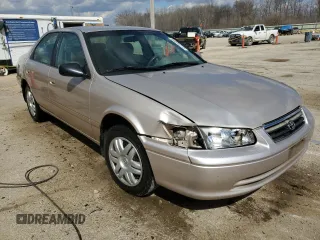 2001 Toyota Camry CE with VIN 4T1BG22K31U028525, listed as a Copart auction lot 50034775 with 103,444 mi miles and Salvage Title. Bid and sale history available at carsss.com. Image 4.