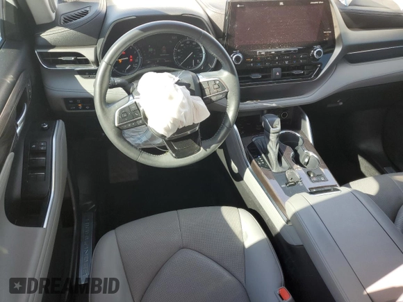 2021 Toyota Highlander Limited z VIN 5TDYZRAH5MS058562, wystawiony jako Copart lot #46990575 z przebiegiem 80 835 mil mil oraz Szkoda całkowita • Salvage title. Historia ofert i sprzedaży dostępna na DreamBid. Obrazek 8.