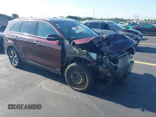 2019 Kia Sorento EX z VIN 5XYPHDA5XKG537867, wystawiony jako IAAI lot #42290124 z przebiegiem 44 037 mil mil oraz . Historia ofert i sprzedaży dostępna na DreamBid. Obrazek 1.