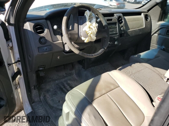 2009 Ford F-150 XL z VIN 1FTRF12W69KB72046, wystawiony jako Copart lot #59799095 z przebiegiem Nie podano mil oraz Szkoda całkowita • Salvage title. Historia ofert i sprzedaży dostępna na DreamBid. Obrazek 8.