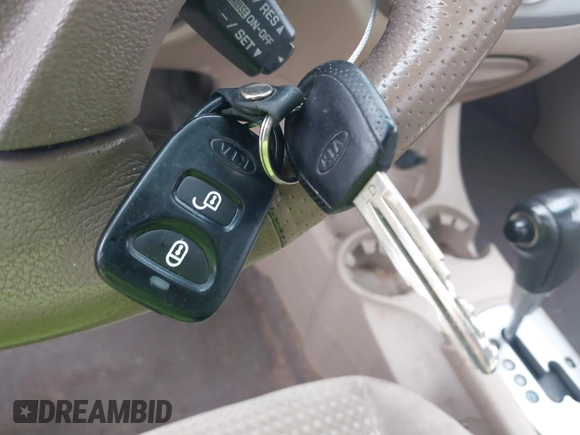 2008 Kia Sportage LX with VIN KNDJE723987527110, listed as a IAAI auction lot 42020008 with 197,810 mi miles and . Bid and sale history available at DreamBid. Image 11.