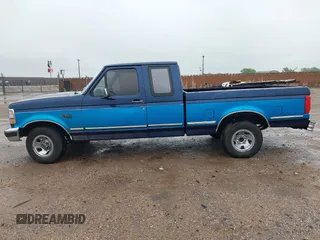 1995 Ford F-150 с VIN 1FTEX15N5SKA99806, выставлен на аукционе IAAI как лот 42162114 с пробегом Не указан миль и . История ставок и продаж доступна на DreamBid. Изображение 14.