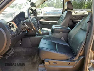2008 Chevrolet Tahoe LTZ with VIN 1GNFC13J18R108007, listed as a Copart auction lot 58102505 with 270,847 mi miles and Clean title. Bid and sale history available at DreamBid. Image 7.