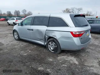 2011 Honda Odyssey LX with VIN 5FNRL5H23BB098561, listed as a IAAI auction lot 41888359 with 162,288 mi miles. Bid and sale history available at carsss.com. Image 3.