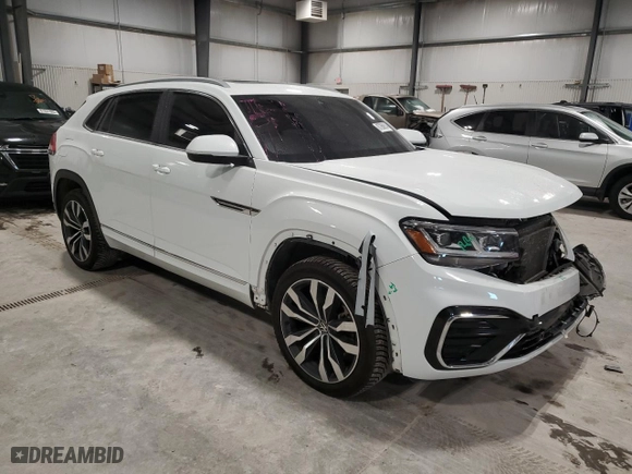 2020 Volkswagen Atlas Cross Sport 3.6L V6 SEL R-Line with VIN 1V2RE2CA4LC214256, listed as a Copart auction lot 87268914 with 64,224 mi miles and Clean Title. Bid and sale history available at carsss.com. Image 4.