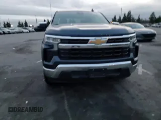 2022 Chevrolet Silverado 1500 LT with VIN 1GCPACEK5NZ630252, listed as a Copart auction lot 82709634 with 33,954 mi miles and Salvage Title. Bid and sale history available at carsss.com. Image 11.