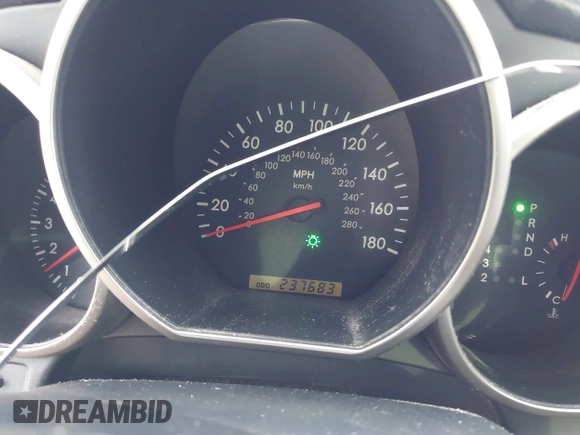 2002 Lexus SC 430 z VIN JTHFN48YX20034610, wystawiony jako IAAI lot #42361041 z przebiegiem 237 683 mil mil oraz . Historia ofert i sprzedaży dostępna na DreamBid. Obrazek 7.