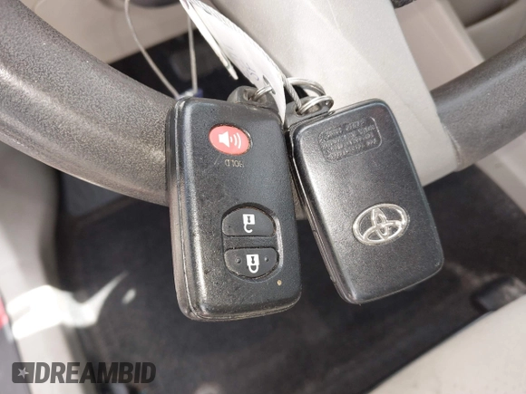 2014 Toyota Prius Two with VIN JTDZN3EU7EJ003209, listed as a IAAI auction lot 40009248 with 177,428 mi miles and . Bid and sale history available at DreamBid. Image 11.