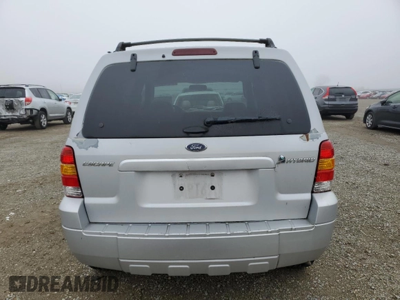 2005 Ford Escape Hybrid with VIN 1FMCU95HX5KC07541, listed as a Copart auction lot 84209534 with 187,074 mi miles and Clean title. Bid and sale history available at DreamBid. Image 6.