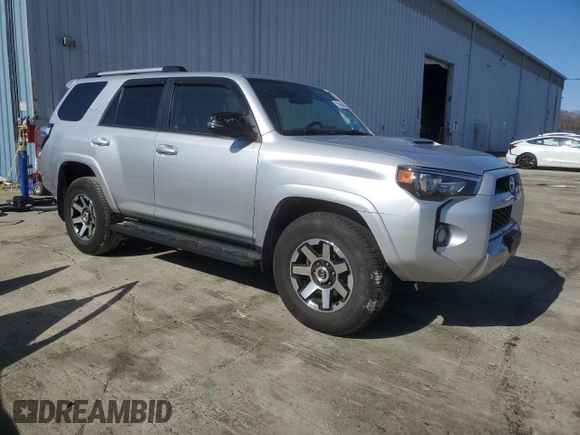 2018 Toyota 4Runner SR5 with VIN JTEBU5JR7J5506500, listed as a Copart auction lot 51269645 with 45,292 mi miles and Salvage Title. Bid and sale history available at carsss.com. Image 4.