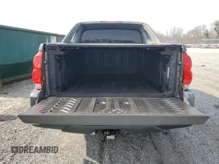 2002 Chevrolet Avalanche z VIN 3GNEC13T02G251907, wystawiony jako Copart lot #48910925 z przebiegiem 222 416 mil mil oraz Szkoda całkowita • Salvage title. Historia ofert i sprzedaży dostępna na DreamBid. Obrazek 6.