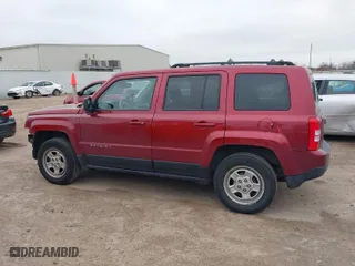 2017 Jeep Patriot Sport with VIN 1C4NJPBB0HD201718, listed as a IAAI auction lot 41614102 with 88,194 mi miles. Bid and sale history available at carsss.com. Image 15.