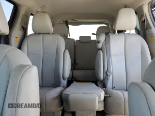 2011 Toyota Sienna XLE AAS with VIN 5TDYK3DC1BS117671, listed as a Copart auction lot 53918185 with 114,136 mi miles and Salvage Title. Bid and sale history available at carsss.com. Image 10.