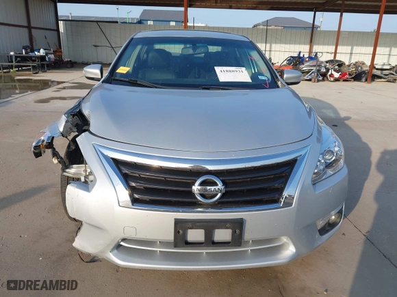 2013 Nissan Altima 2.5 SL with VIN 1N4AL3AP0DN417223, listed as a IAAI auction lot 41888931 with 230,608 mi miles. Bid and sale history available at carsss.com. Image 13.