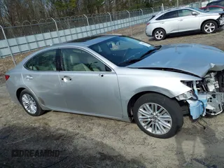 2014 Lexus ES 350 with VIN JTHBK1GG4E2149517, listed as a IAAI auction lot 41778643 with 121,000 mi miles. Bid and sale history available at carsss.com. Image 14.