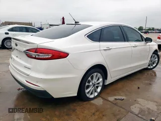 2019 Ford Fusion Titanium with VIN 3FA6P0SU7KR208701, listed as a Copart auction lot 54910895 with 114,991 mi miles and Salvage title. Bid and sale history available at DreamBid. Image 3.