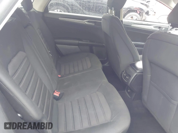 2020 Ford Fusion SE with VIN 3FA6P0HD5LR150418, listed as a IAAI auction lot 42347924 with 87,817 mi miles and . Bid and sale history available at DreamBid. Image 8.