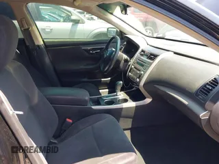 2013 Nissan Altima SV with VIN 1N4AL3AP7DC210257, listed as a IAAI auction lot 42661913 with 143,079 mi miles and . Bid and sale history available at DreamBid. Image 5.