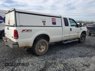 2004 Ford Super Duty F-250 XL with VIN 1FTNX21P04ED89661, listed as a Copart auction lot 45214445 with 314,538 mi miles and Salvage Title. Bid and sale history available at carsss.com. Image 3.