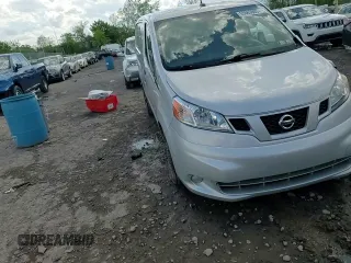 2020 Nissan NV200 SV z VIN 3N6CM0KN0LK696055, wystawiony jako Copart lot #55663805 z przebiegiem 199 185 mil mil oraz Szkoda całkowita • Salvage title. Historia ofert i sprzedaży dostępna na DreamBid. Obrazek 13.