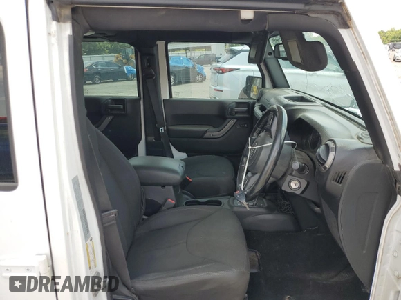 2016 Jeep Wrangler Unlimited Sport RHD with VIN 1C4BJWKG6GL293429, listed as a Copart auction lot 59156585 with 226,276 mi miles and Salvage title. Bid and sale history available at DreamBid. Image 7.
