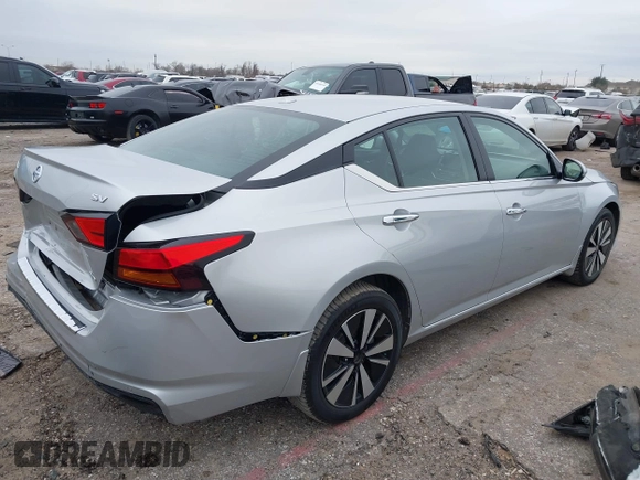 2022 Nissan Altima SV with VIN 1N4BL4DW2NN336027, listed as a IAAI auction lot 41647222 with 115,865 mi miles and . Bid and sale history available at DreamBid. Image 4.