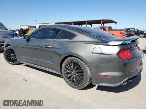 2019 Ford Mustang GT z VIN 1FA6P8CF1K5168794, wystawiony jako Copart lot #49434605 z przebiegiem 88 065 mil mil oraz Tytuł czysty. Historia ofert i sprzedaży dostępna na DreamBid. Obrazek 2.
